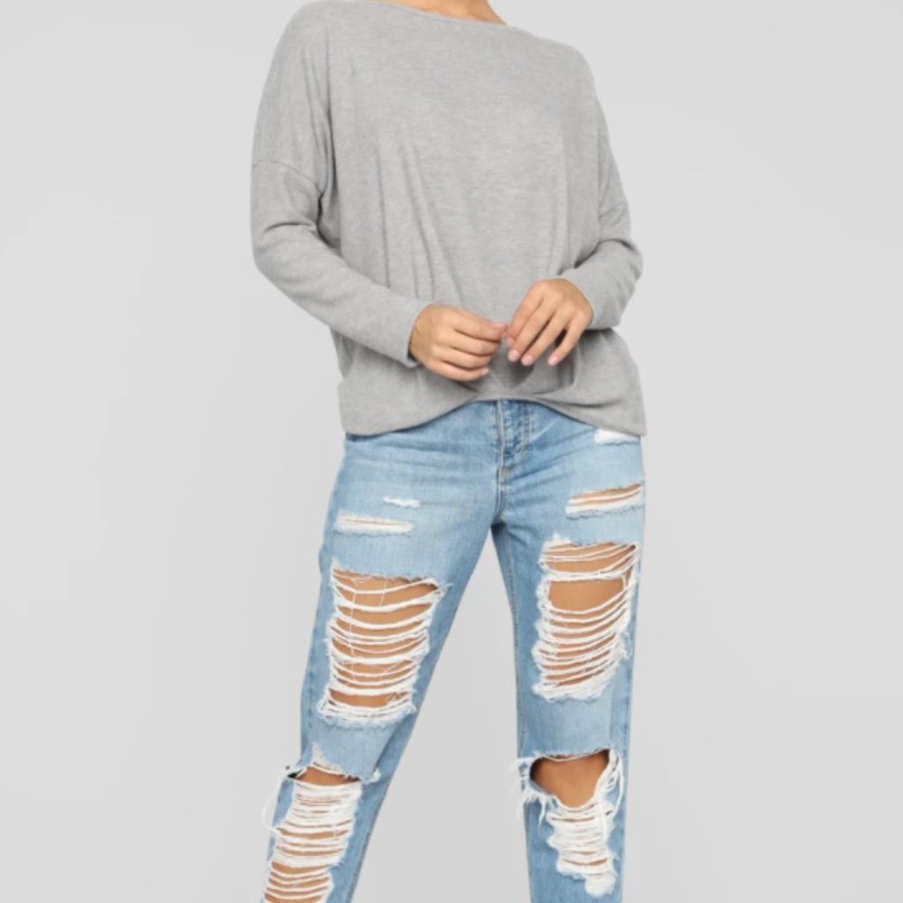 Fashion Nova Secrets Knotted Top Grey - Picture 4 of 4